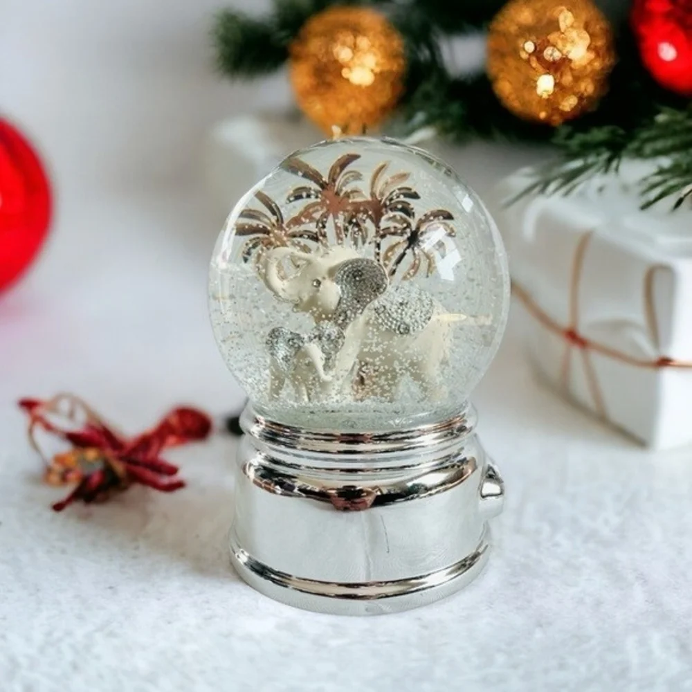Things Remembered 2013 Musical Elephant Snow Globe 6.7